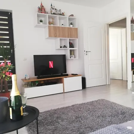 Marlen'S Apartment Bucharest Exterior photo